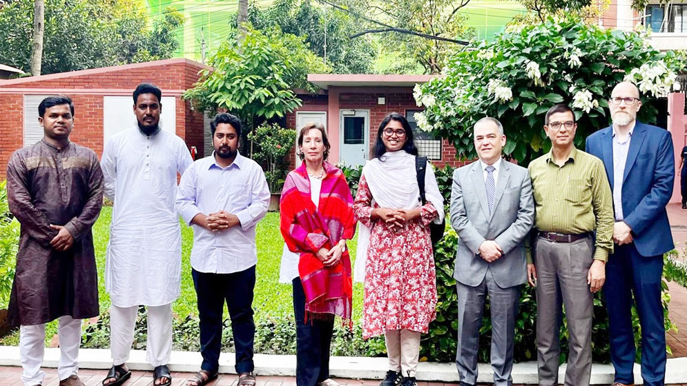 এনসিপি নেতাদের সঙ্গে মার্কিন রাষ্ট্রদূতের বৈঠক